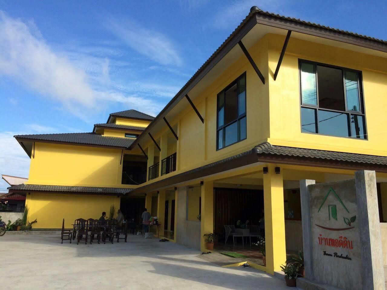Baan Pordeedin Hotel Chiang Rai Buitenkant foto
