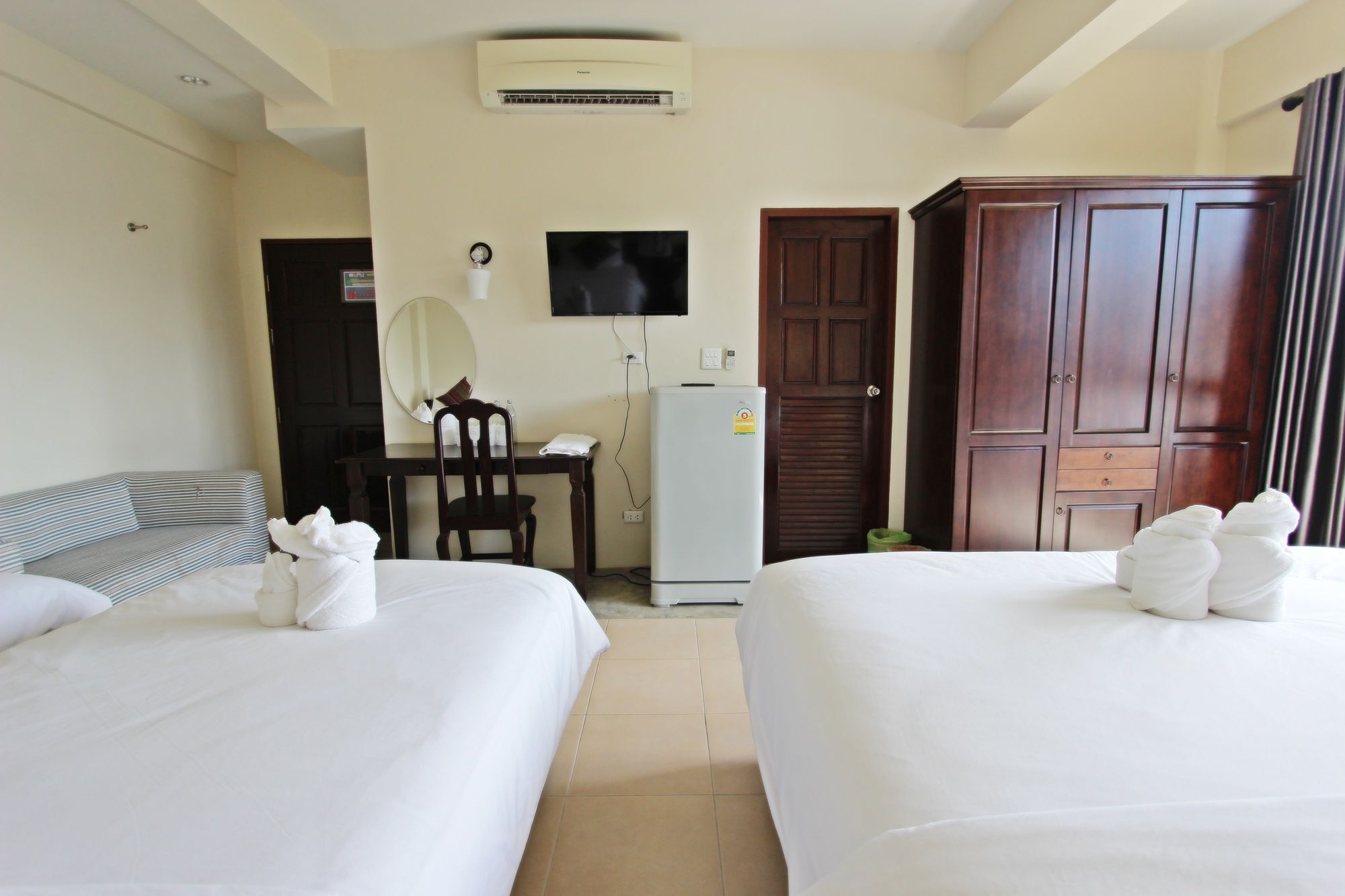 Baan Pordeedin Hotel Chiang Rai Buitenkant foto