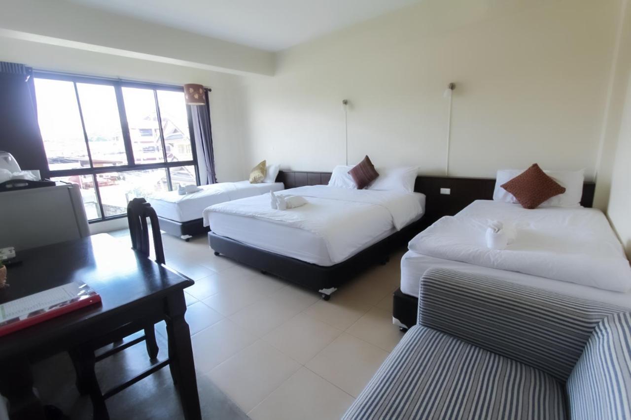 Baan Pordeedin Hotel Chiang Rai Buitenkant foto